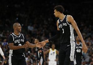 重磅劲球NBA卡不卡直播入口_重磅劲球NBA卡不卡直播入口在线观看_免费看直播