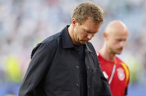 今日世界杯2021足球首发阵容_今日世界杯2021足球首发阵容在线观看_免费看直播