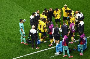 实时墨西哥大战厄瓜多尔照常补水，TA：FIFA公告已删除“不补水”的表述直播_实时墨西哥大战厄瓜多尔照常补水，TA：FIFA公告已删除“不补水”的表述直播在线观看_免费看直播