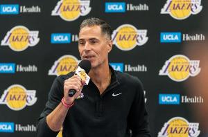 免费178NBA原声解说比分预测_免费178NBA原声解说比分预测在线观看_免费看直播