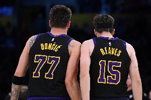 实时球神NBA超清低调看直播_实时球神NBA超清低调看直播在线观看_免费看直播