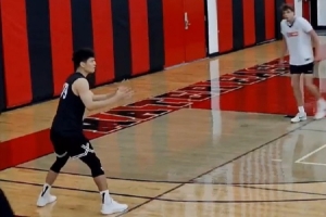 媒体人：陈国豪今夏赴美特训 参加由NBA主导的欧洲篮球夏联训练营