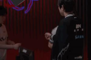 意大利中文解说vs世界杯乌拉圭_在线直播_免费高清观看_进球集锦