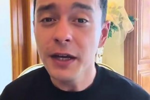 实时178足球稳定吗在线观看