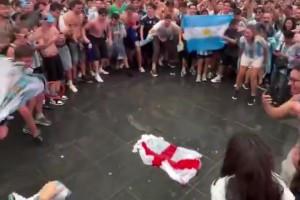 极速世界杯法国vs英格兰手机低调看直播